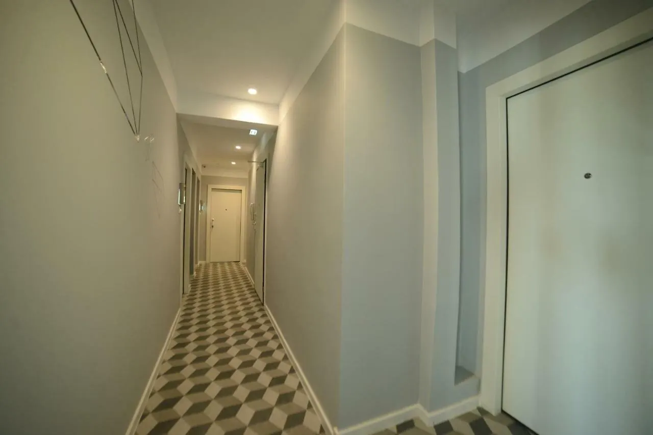 Mazi7Thfloor #1 Apartment Thessaloniki Greece